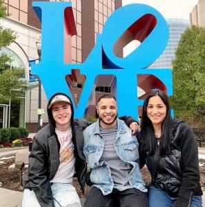 Meet your Posher, Elena